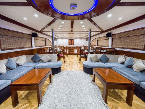 Emperor Asmaa (8).jpg