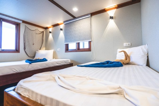 Nautilus-two-maldives (12) (Anpassat).jpg