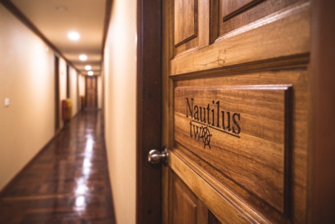 Nautilus-two-maldives (17) (Anpassat).jpg