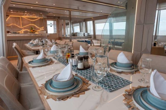 Galapagos-Liveaboard-Humboldt (12).jpg