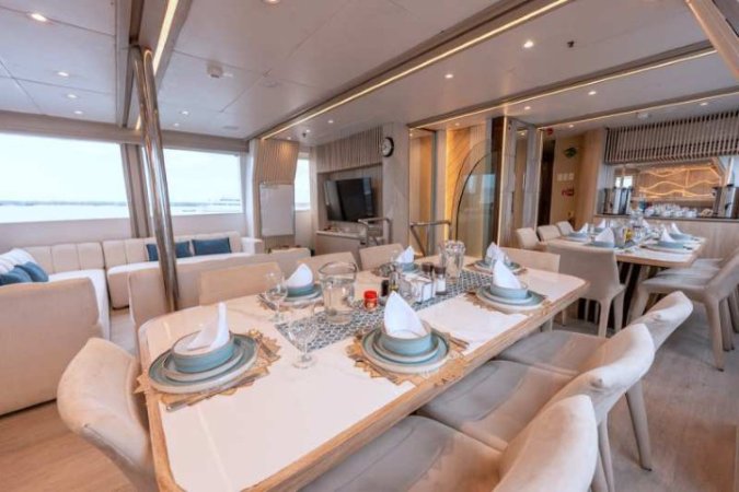 Galapagos-Liveaboard-Humboldt (14).jpg