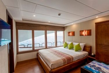 Double-main-carpe-diem (1) (Anpassat).jpg