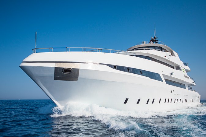 MY Grand Sea Serpent (5).jpg