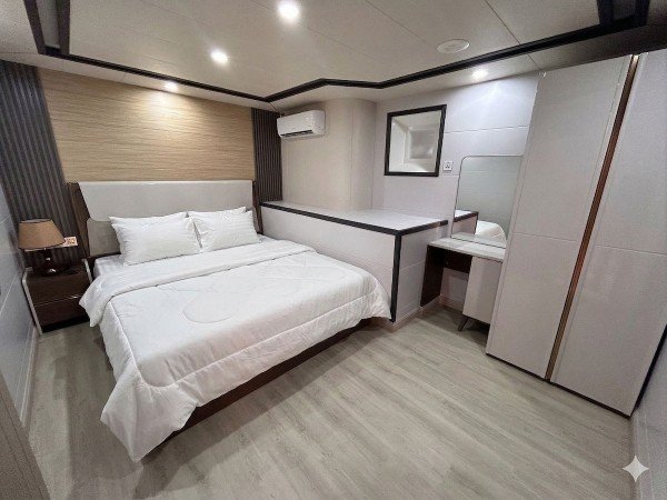 Lower-deck-2 (Anpassat).jpg