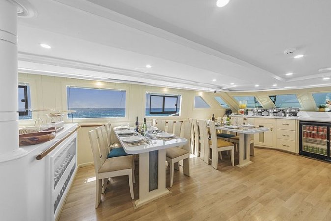 sea-serpent-contessa-mia (6) (Anpassat).jpg