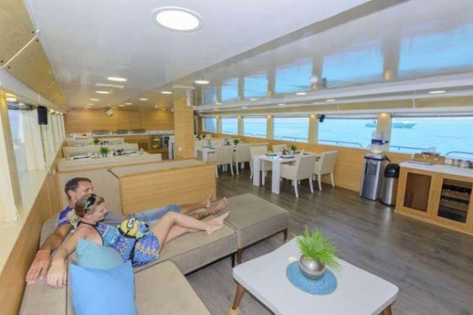 MY_Blue (2) (Liten).jpg